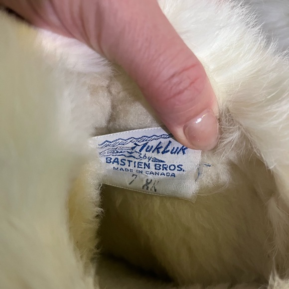 Vintage authentic Bastien bros mukluks. - Picture 2 of 2